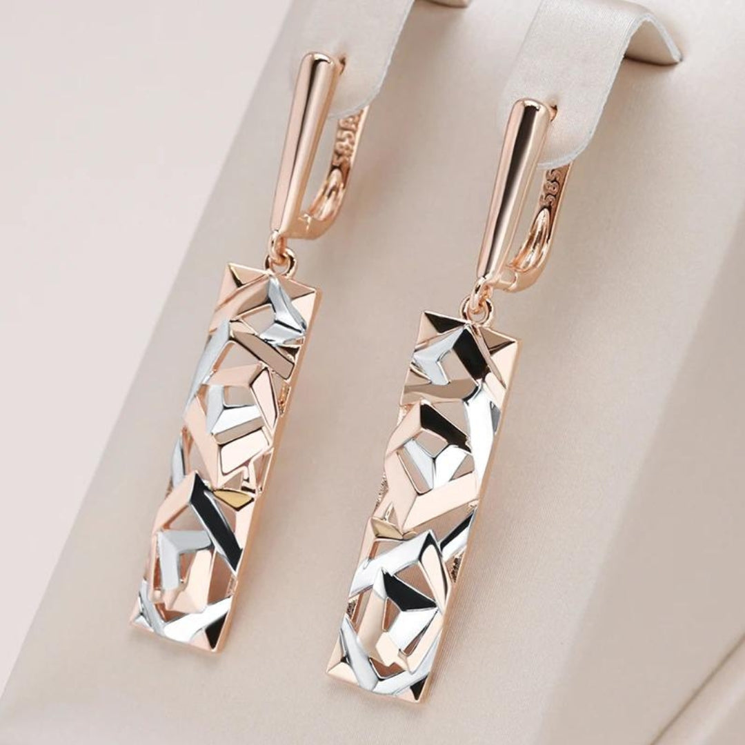Beautiful Gold Earring with Unique Style
