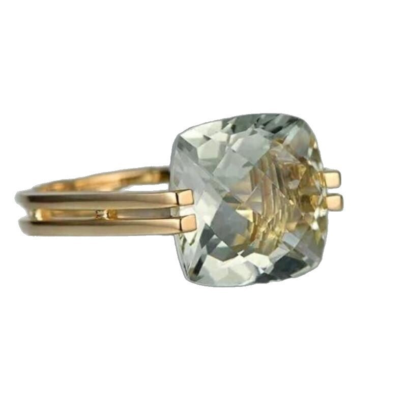Stunning Ring for Everyday Wear