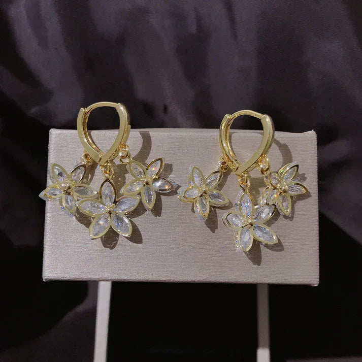 Creative Spring Star Earrings With Pendant