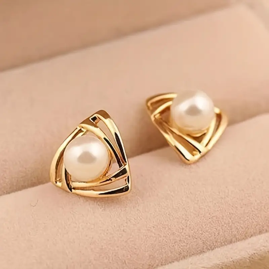 Pearl and Gold Earrings