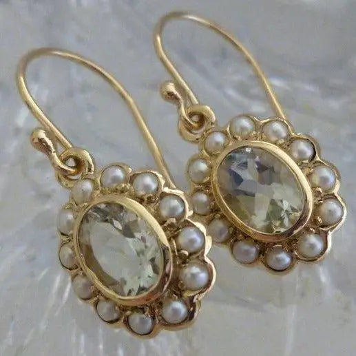 Earrings With Pearls and Crystals