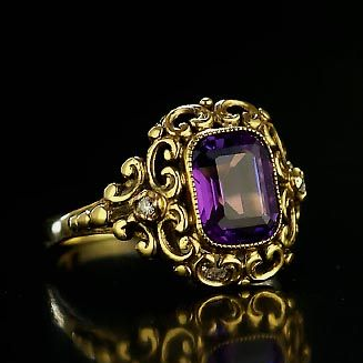 Inlaid Purple Zirconia Gold Ring