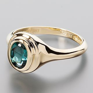 Inlaid Blue Crystal Gold Ring