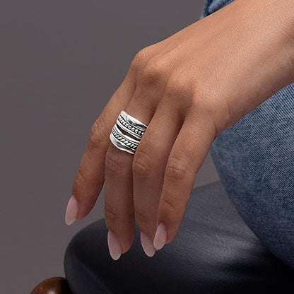 Classic Ring with Timeless Charm