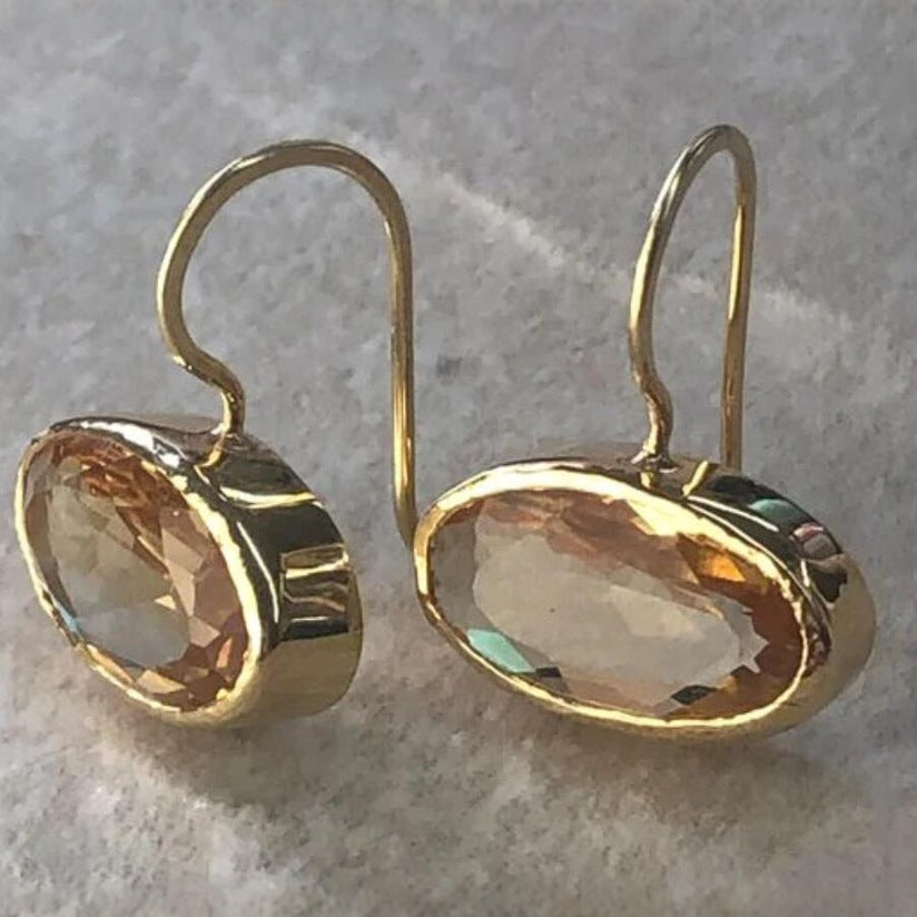 Classic Earring with Timeless Elegance