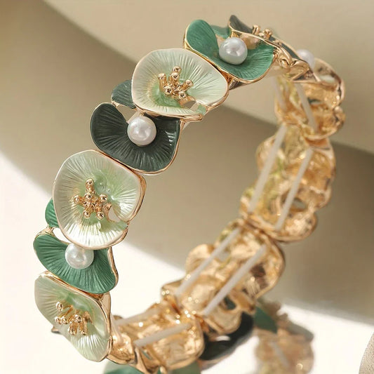 Green Pearl Bracelet