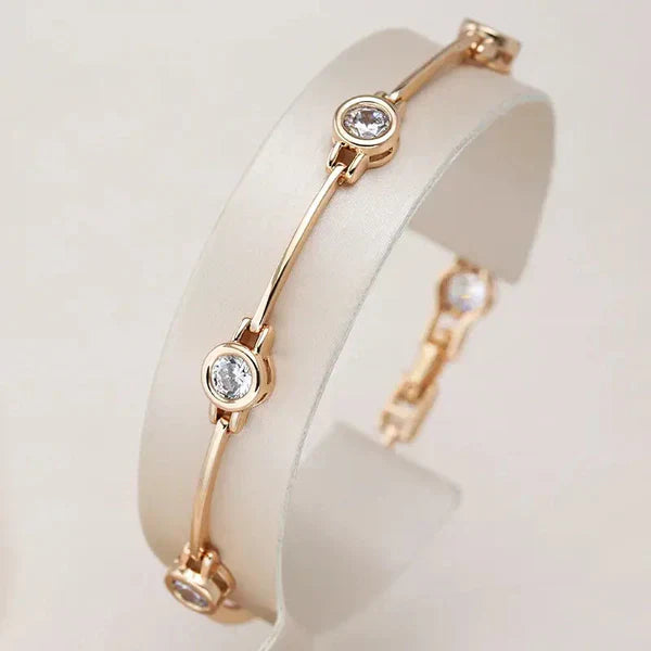 1+1 Offer: Gold and Crystal Earrings + Bracelet With Zirconias in Gold